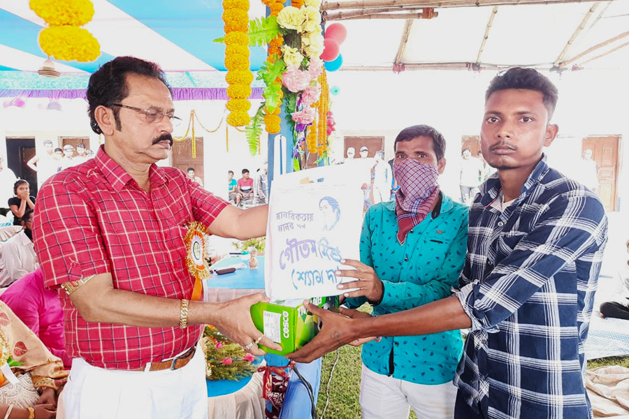 Donating To The Sports Community